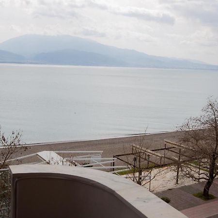 Goldenbeach Nafpaktos エクステリア 写真