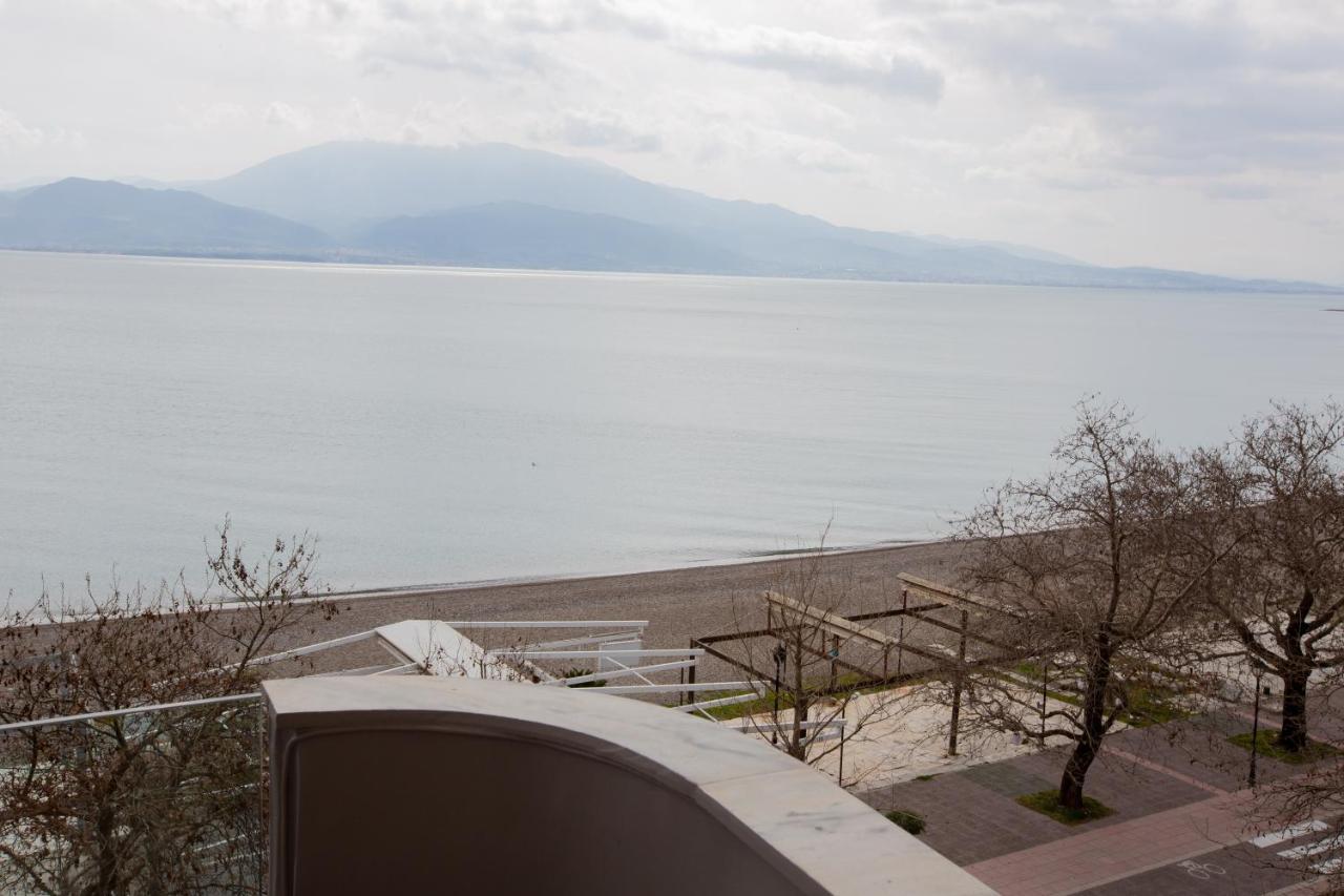 Goldenbeach Nafpaktos エクステリア 写真