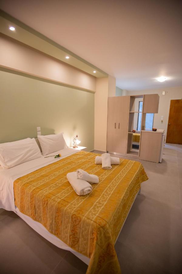 Goldenbeach Nafpaktos エクステリア 写真