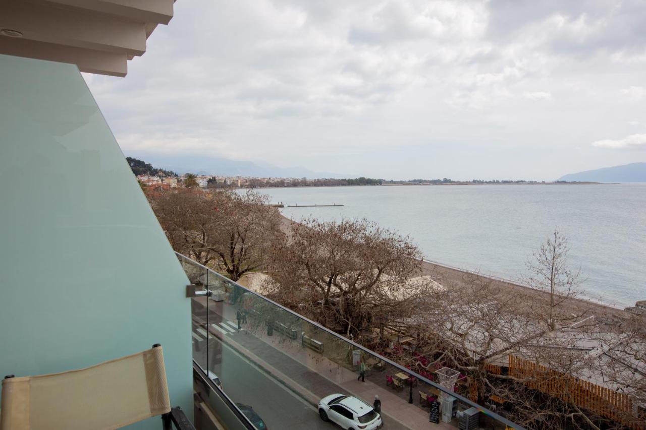 Goldenbeach Nafpaktos エクステリア 写真